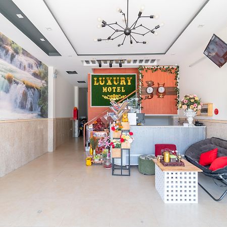Oyo 238 ラグジュアリー モーテル ダナン市 エクステリア 写真