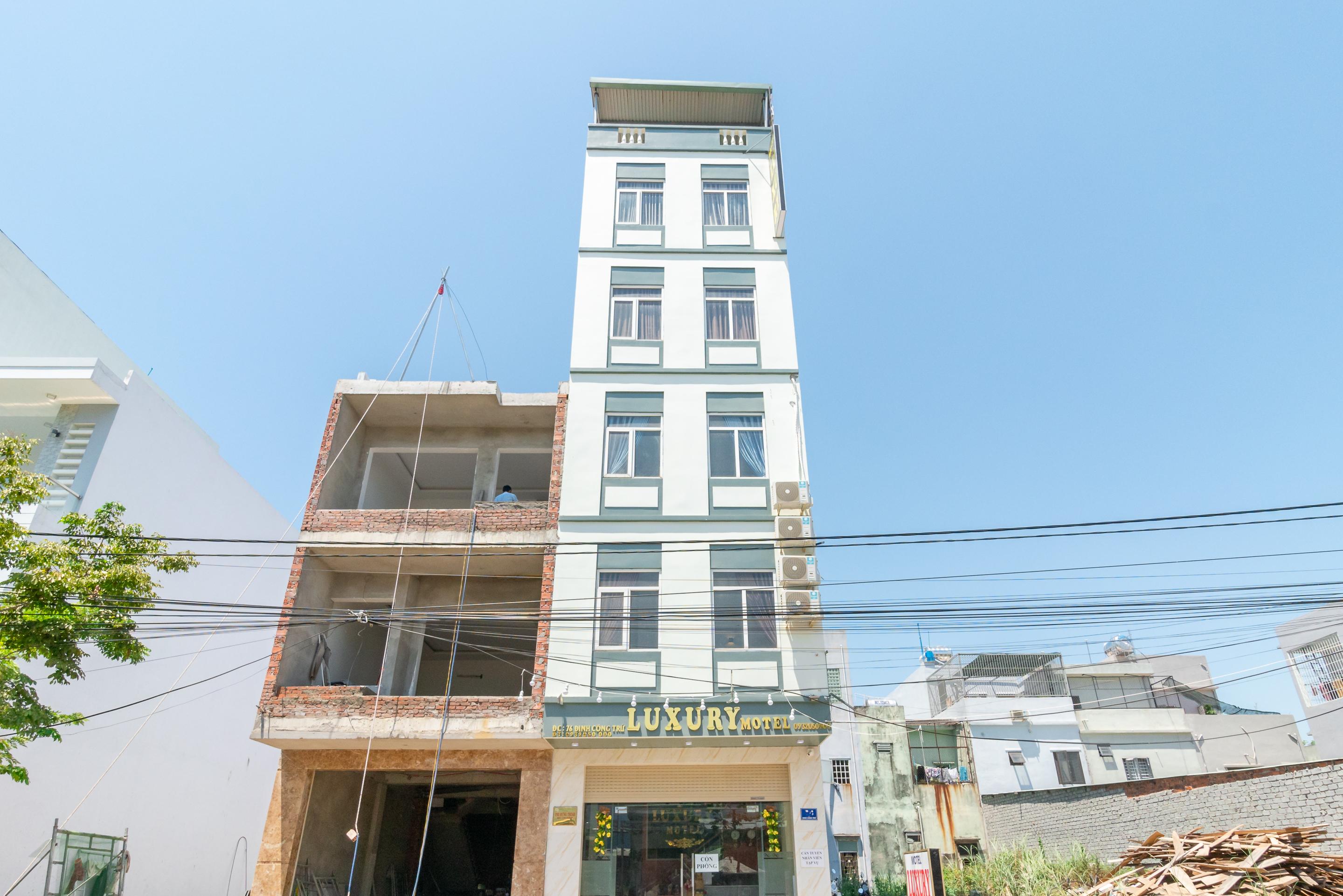 Oyo 238 ラグジュアリー モーテル ダナン市 エクステリア 写真