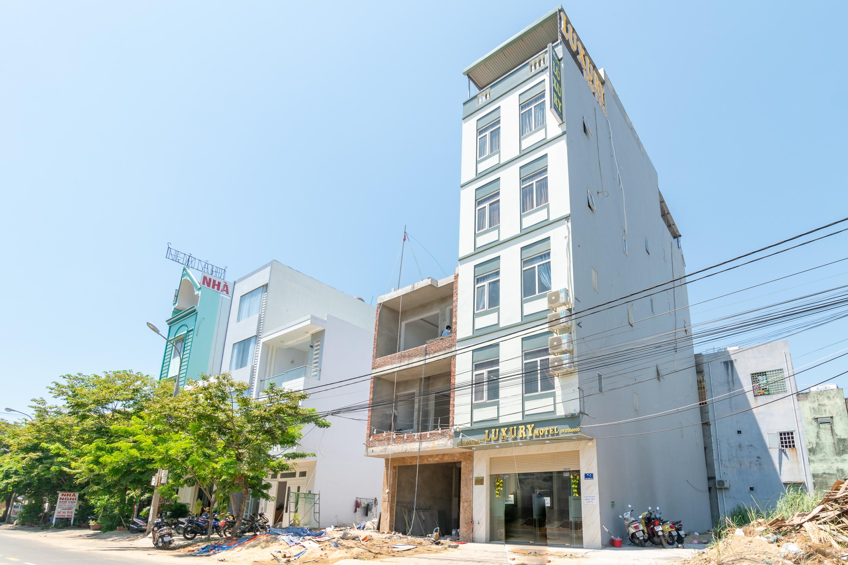 Oyo 238 ラグジュアリー モーテル ダナン市 エクステリア 写真